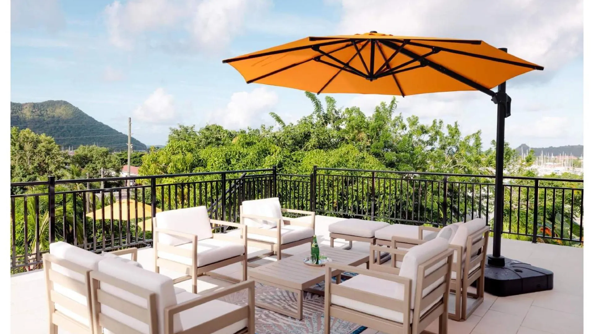 Luxurious Oasis For Groups Villa Rodney Bay Holiday home