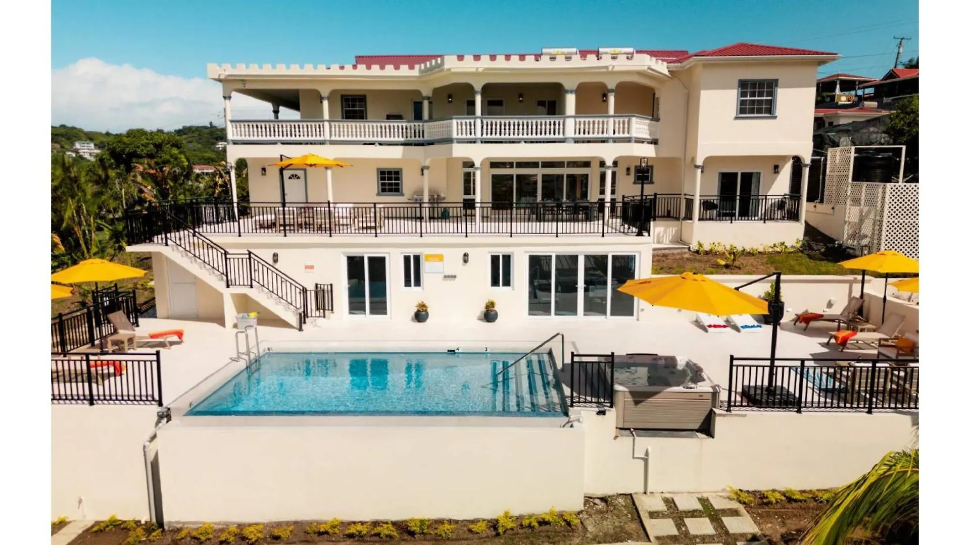 Luxurious Oasis For Groups Villa Rodney Bay